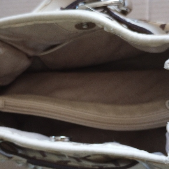 Women Tignanello Bag - Picture 3 of 9